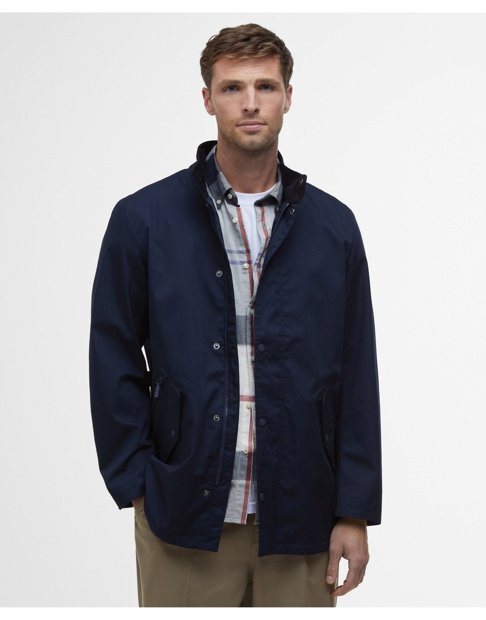 Young Ideas/Henmores - Barbour City Chelsea Waterproof Jacket - NY73 Navy/Bleached Pine - M
