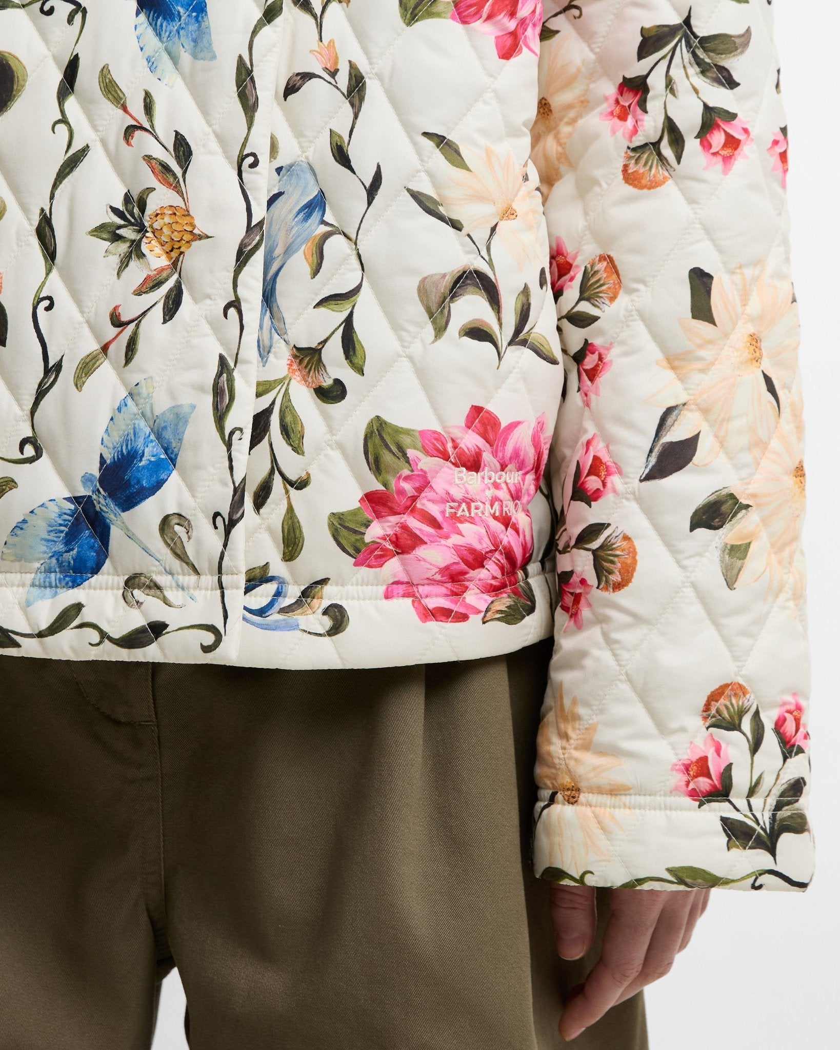 Young Ideas & Henmores - Barbour X Farm Rio Azelia Quilted Jacket - WH12 Cream Spring Petal\Flower Cream - XS