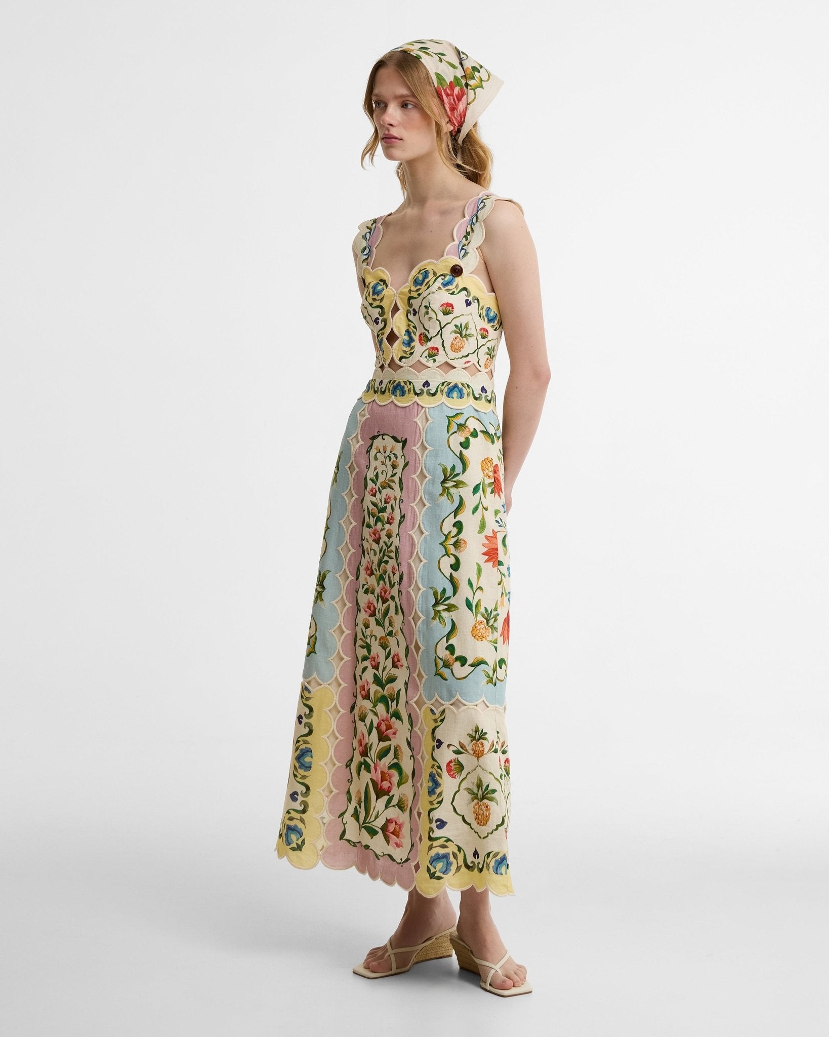 Young Ideas & Henmores - Barbour X Farm Rio Petal Dress - WH12 Cream Spring Petal Flower Print - XS