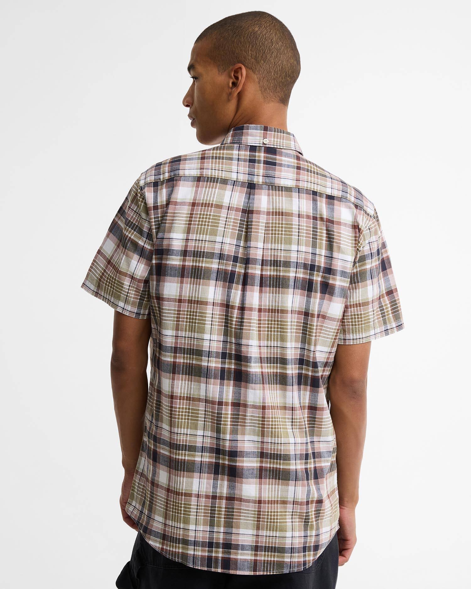 Young Ideas & Henmores - Baycliff Checked S/S Tailored Shirt - RU11 Burnt Pepper - M