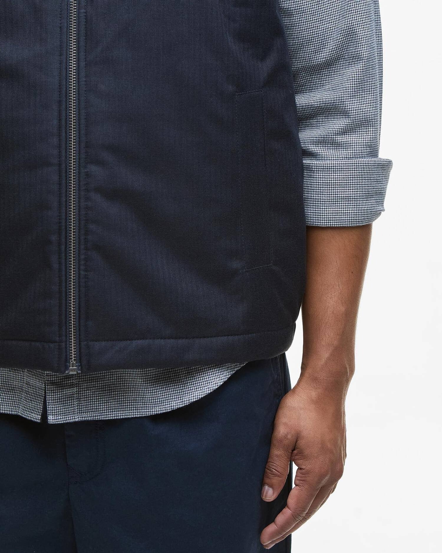 Young Ideas/Henmores - Dryburn Knitted Gilet - Navy - M