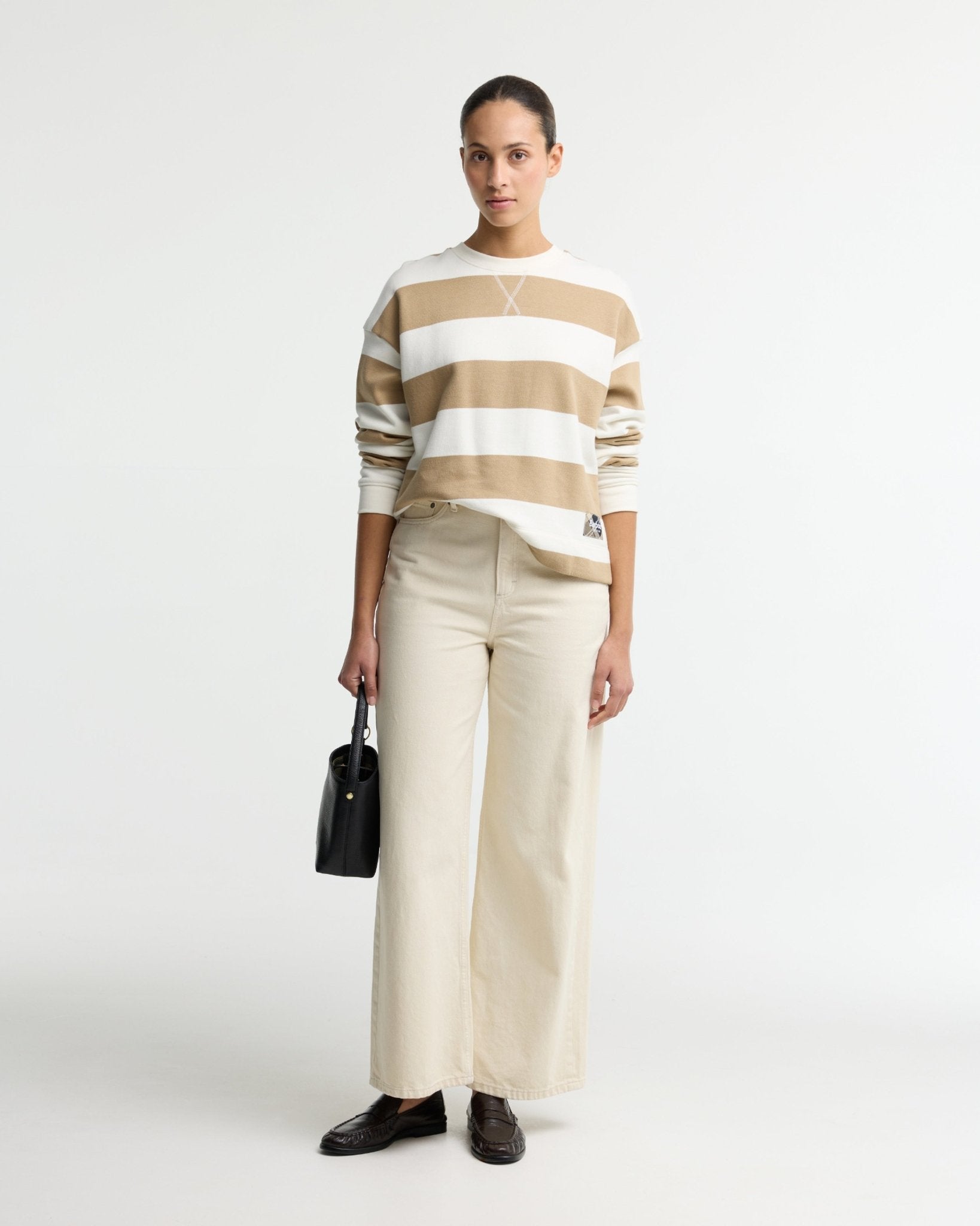 Young Ideas & Henmores -Eva Sweatshirt -WH93 Cloud/Warm Trench -8