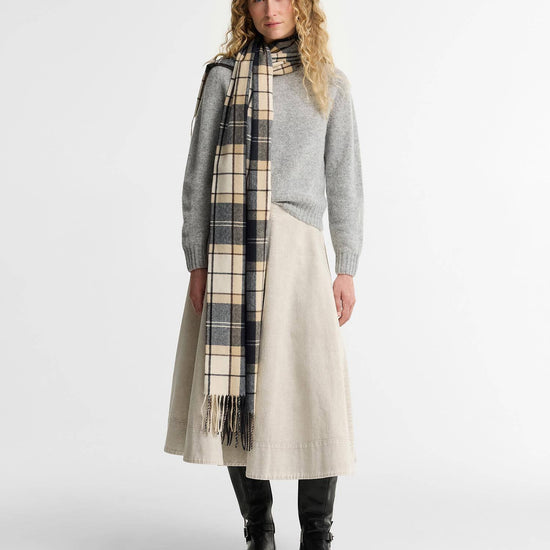 Young Ideas & Henmores -Hailes Tartan Scarf -TN26 Lt Birchwood Dress Tartan -OS