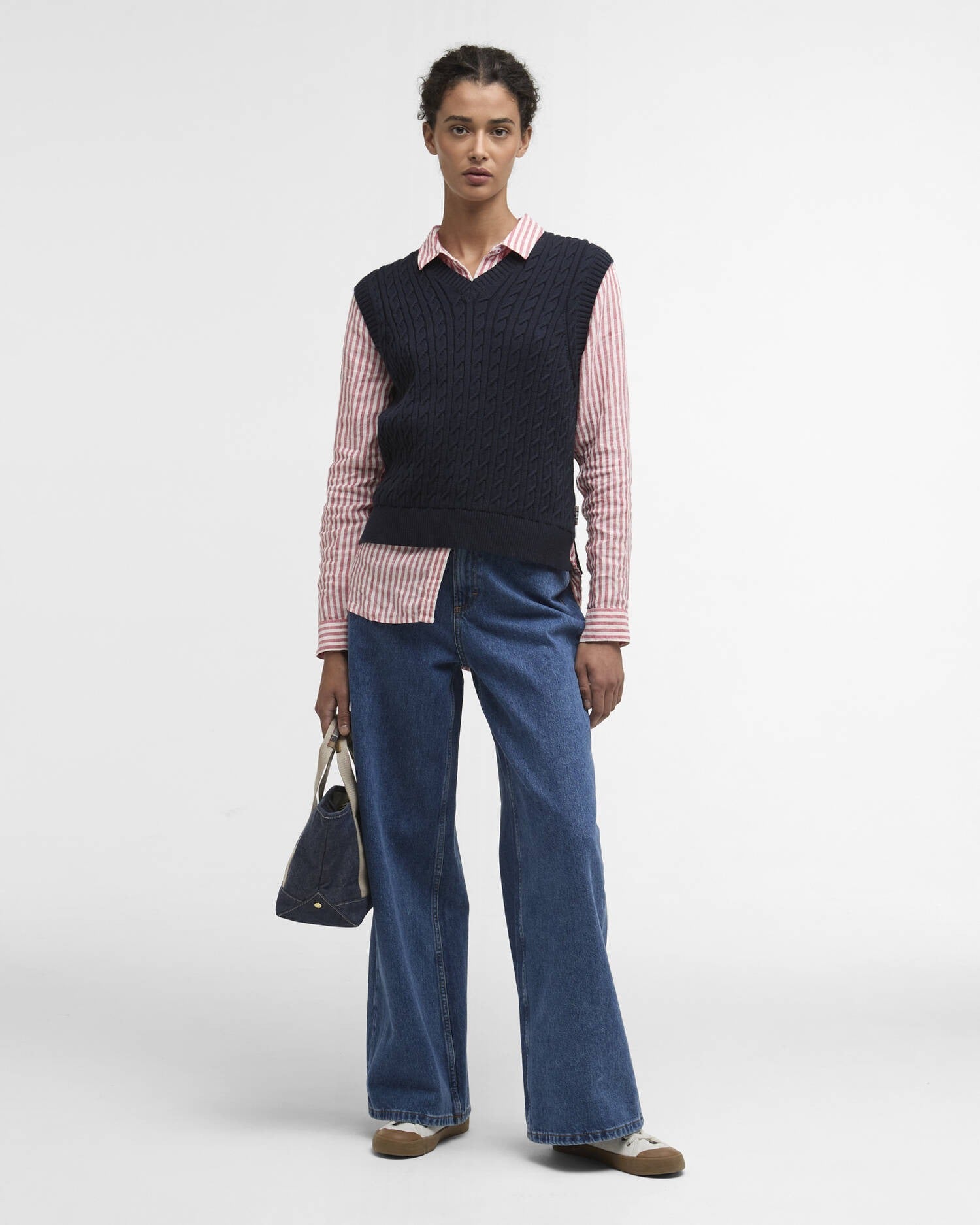 Young Ideas/Henmores - Hartland Sleeveless Knitted Jumper - NY73 Navy - 8