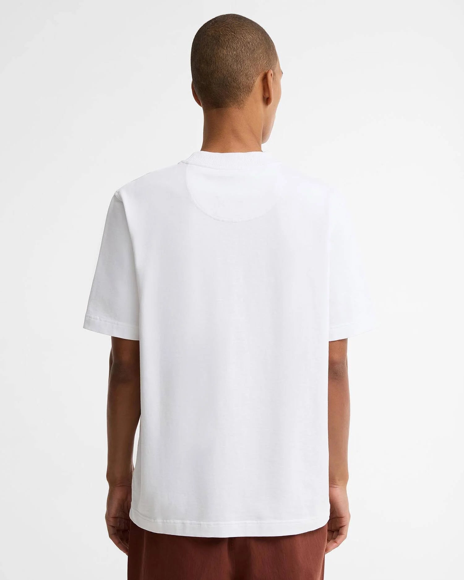 Young Ideas & Henmores - Ivergill Pocket Relaxed T-Shirt - WH11 Bright White - M
