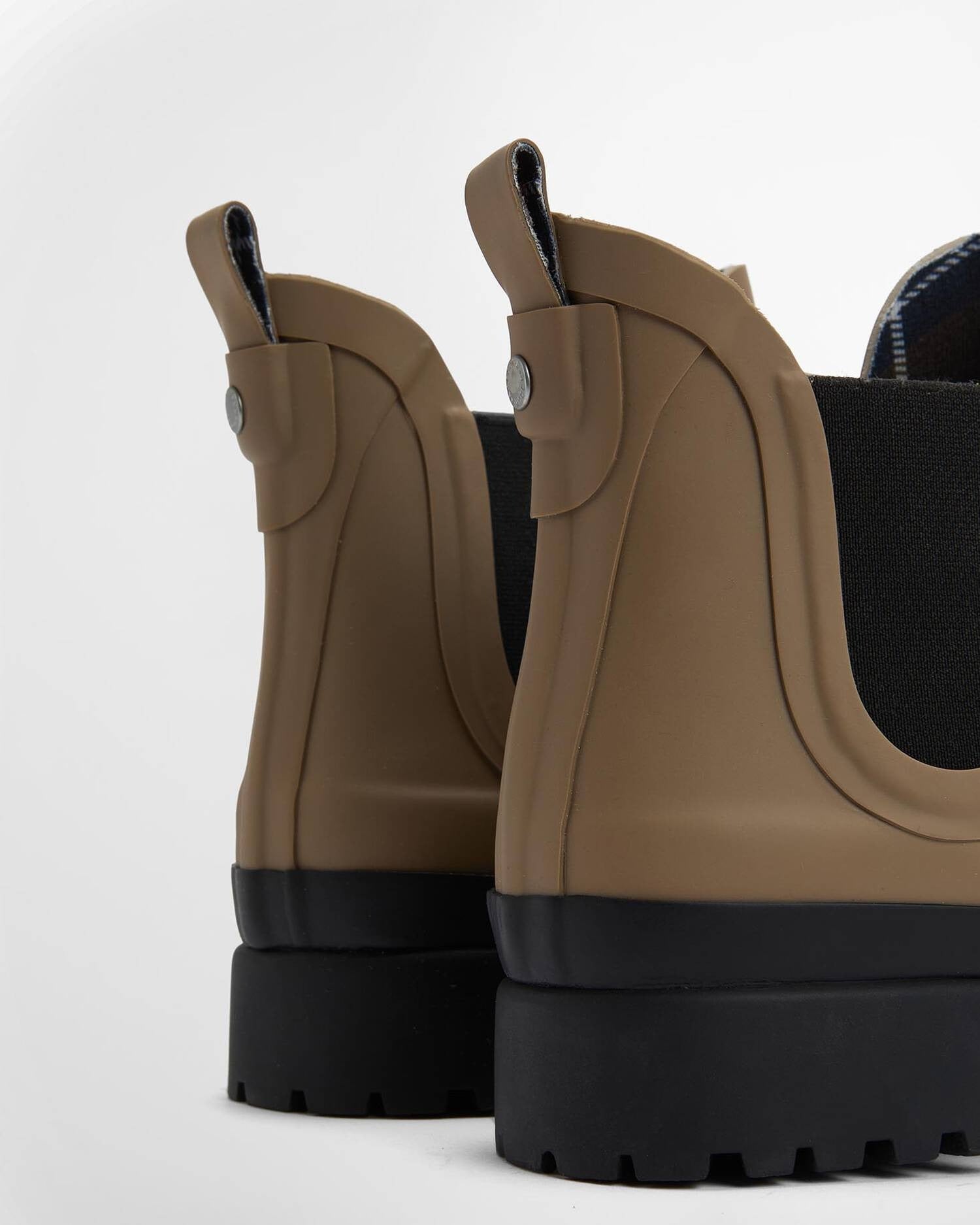 Young Ideas/Henmores - Mallow Chelsea Welly - BRE32 Military Brown/Black - 4