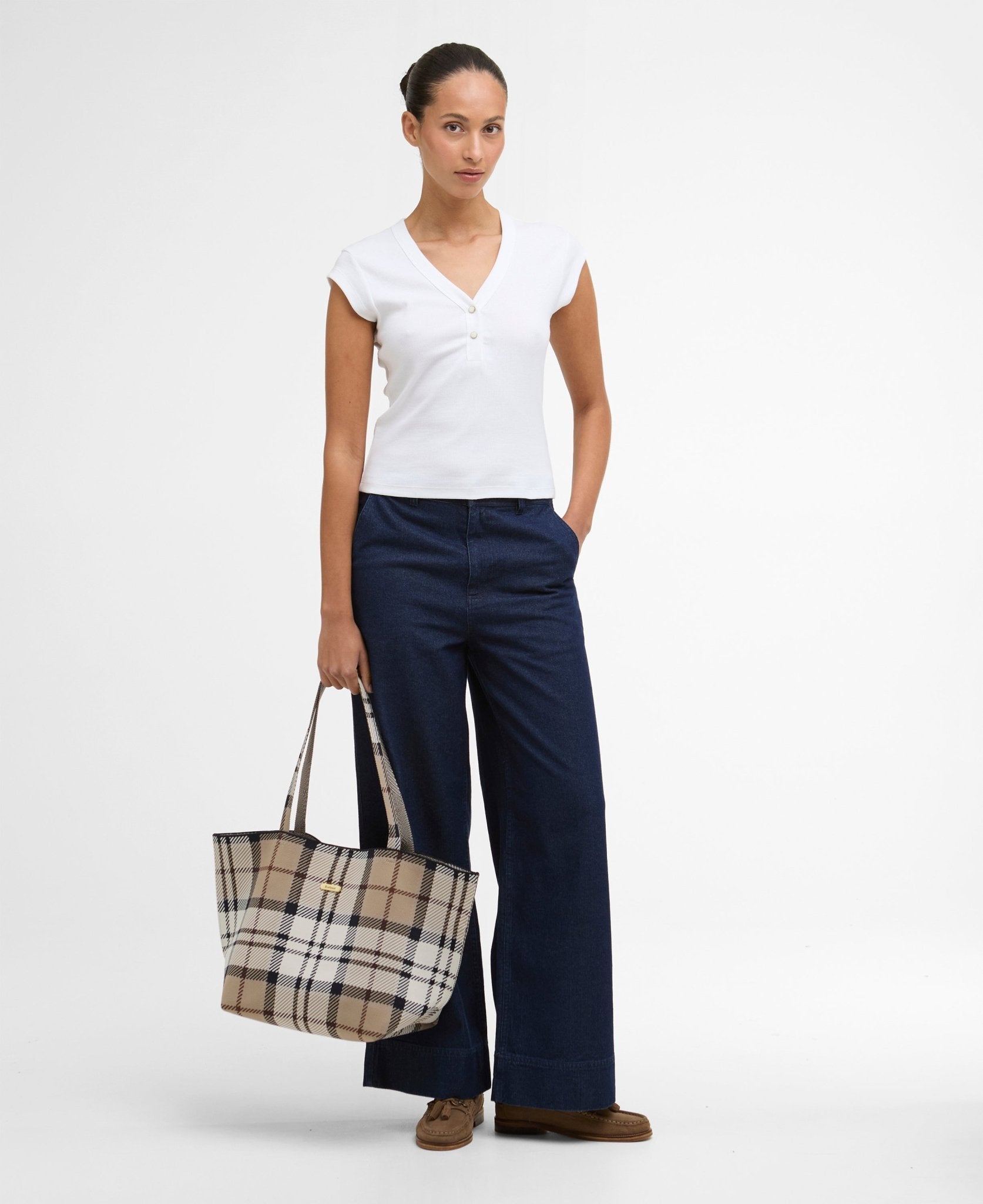 Young Ideas & Henmores - Verona Top - WH11 White - 8