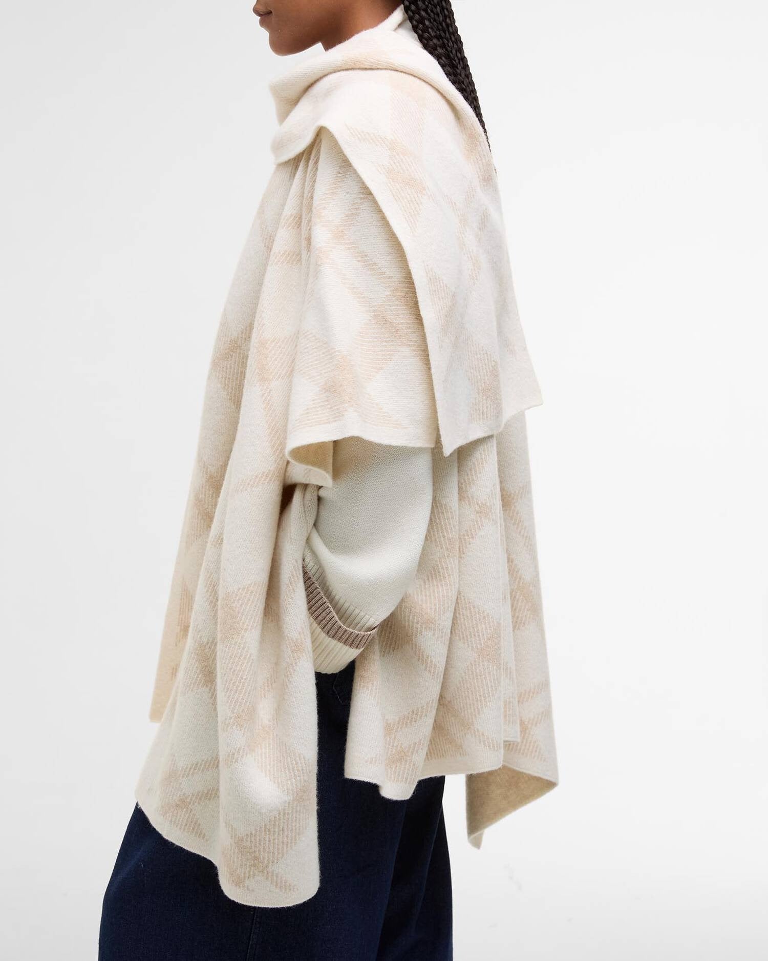 Young Ideas/Henmores - Vienna Knitted Cape - MI11 Multi - OS