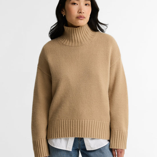Young Ideas & Henmores -Woodhouse Cashmere Blend Funnel Neck Knitted Jumper -OL71 Olive -8