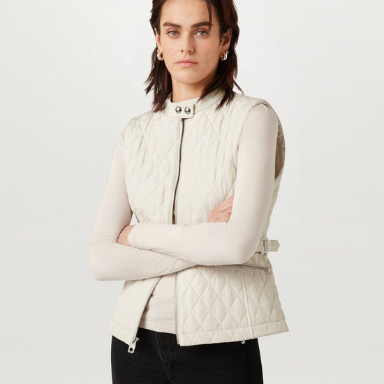 Young Ideas/Henmores - Maeva Gilet - Silver Birch - 8