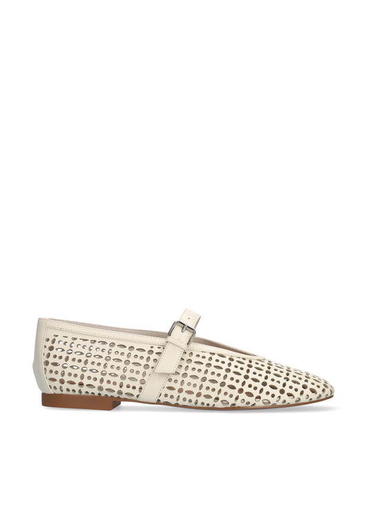 Young Ideas/Henmores - Maia Laser Cut Flat - Off White - 4