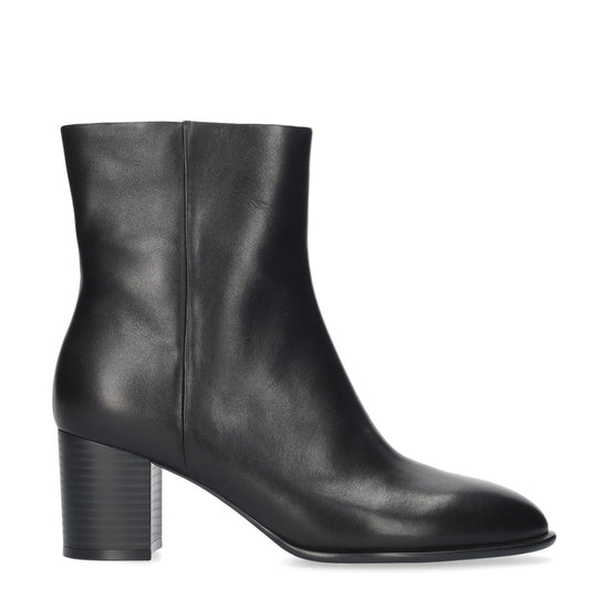 Young Ideas & Henmores -North Leather Booties -Negro -4