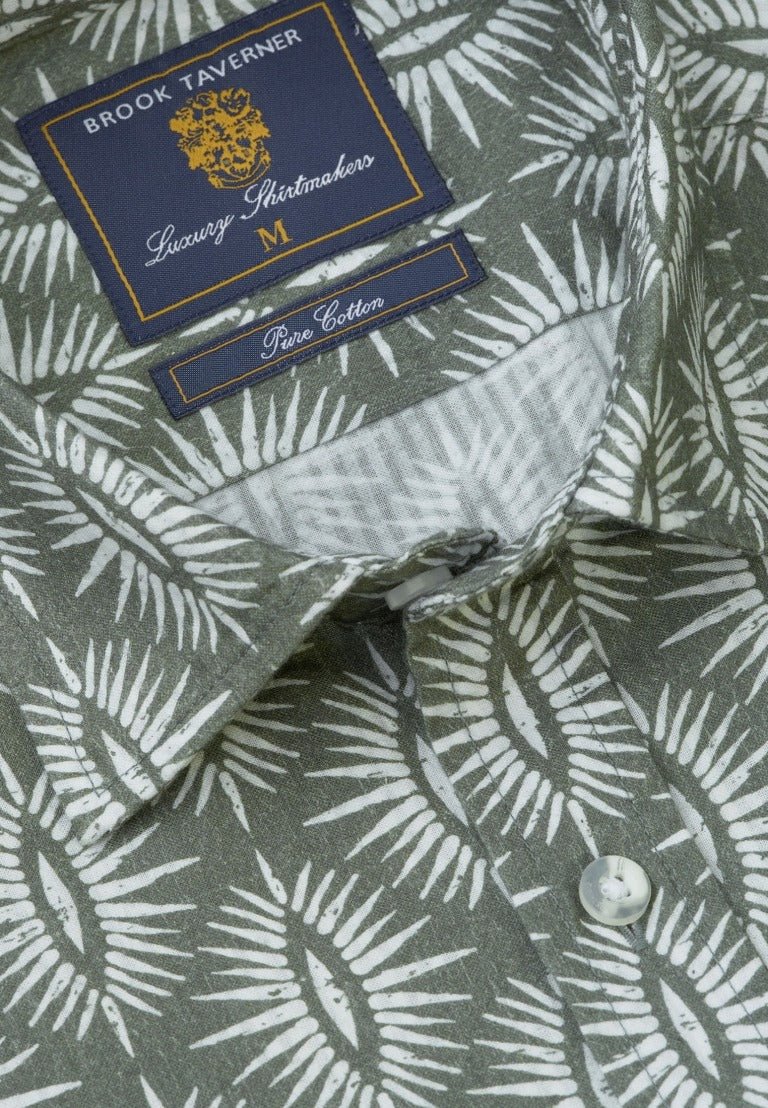 Young Ideas & Henmores - Shortsleeved Ikat Print Shirt - Khaki - M
