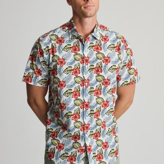 Young Ideas & Henmores -Shortsleeved Tropical Flower Print -White Print -M