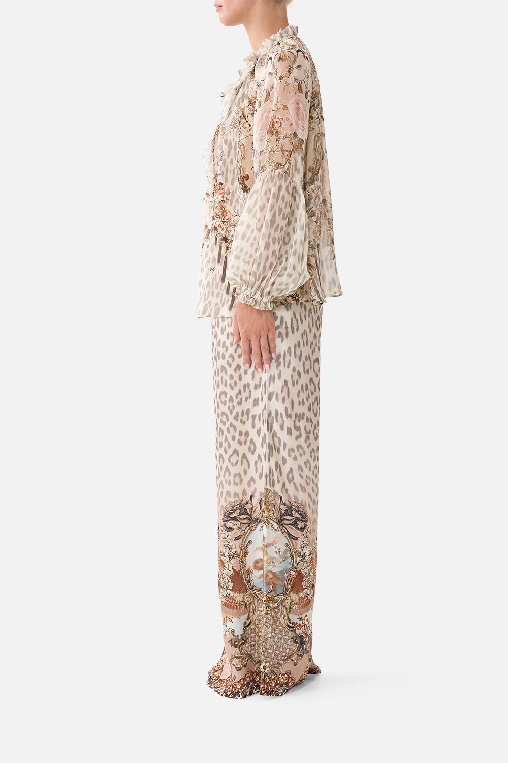 Young Ideas/Henmores - Aranjuez Animalia Ruffle Raglan Silk Blouse - Soft Brown - XS