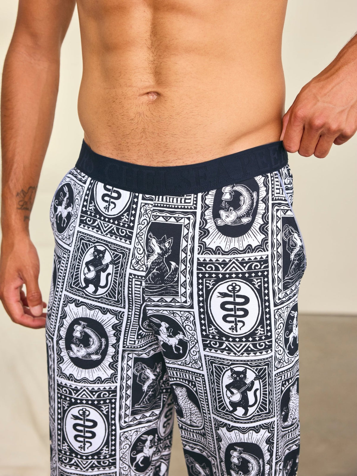 Young Ideas & Henmores -Cotton Jersey Frames Pyjama Bottoms -Off White Multi -M