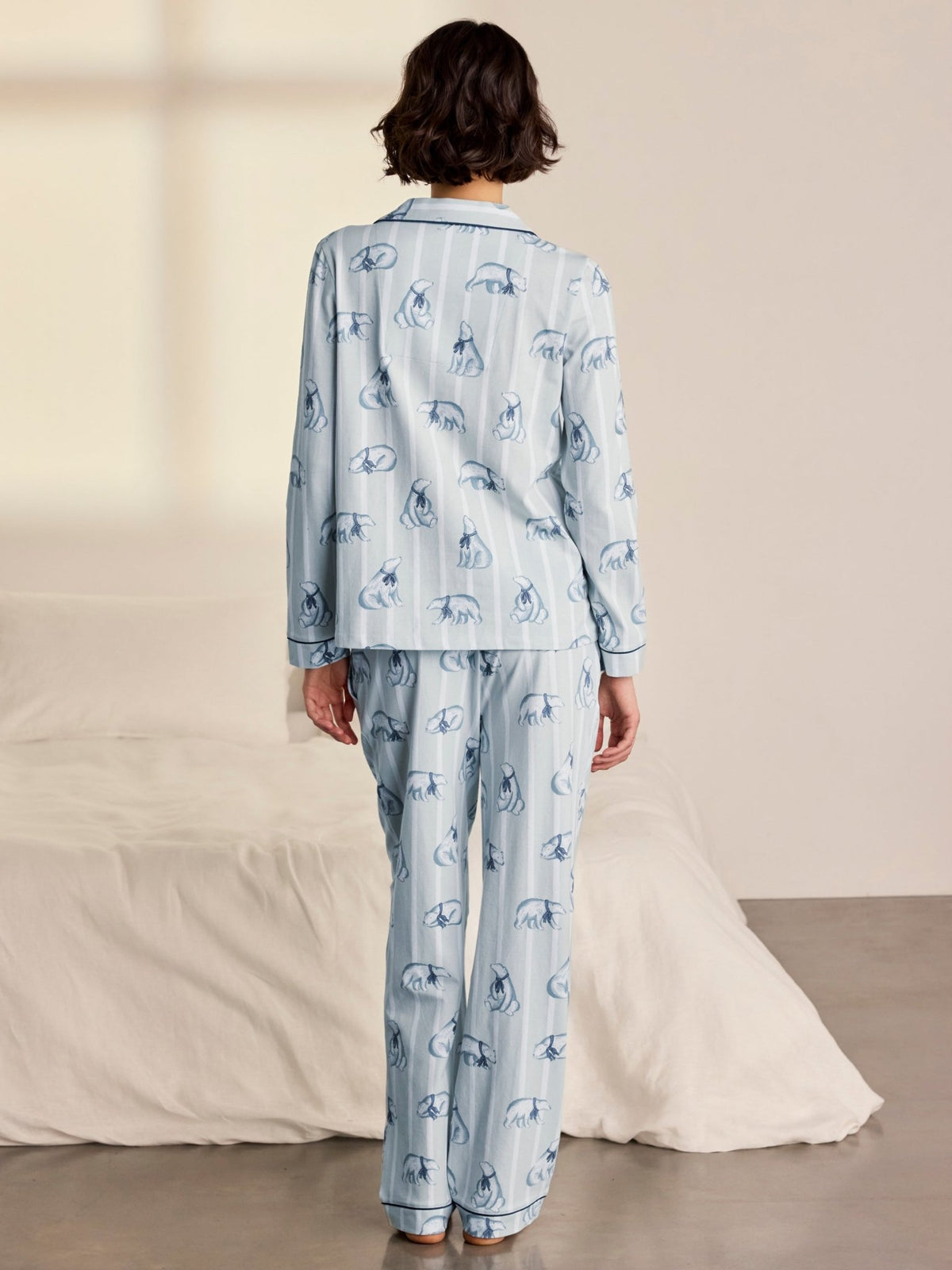 Young Ideas & Henmores -Organic Cotton Polar Bear Long Pyjama Set -White -8