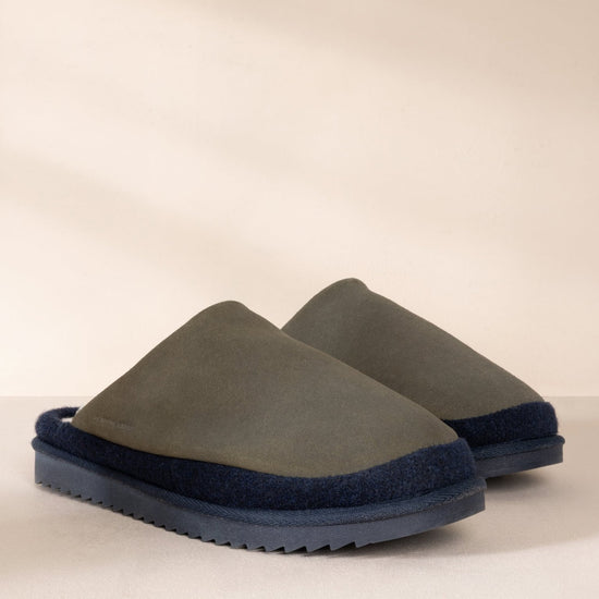 Young Ideas & Henmores -Plain Slippers -Khaki -S