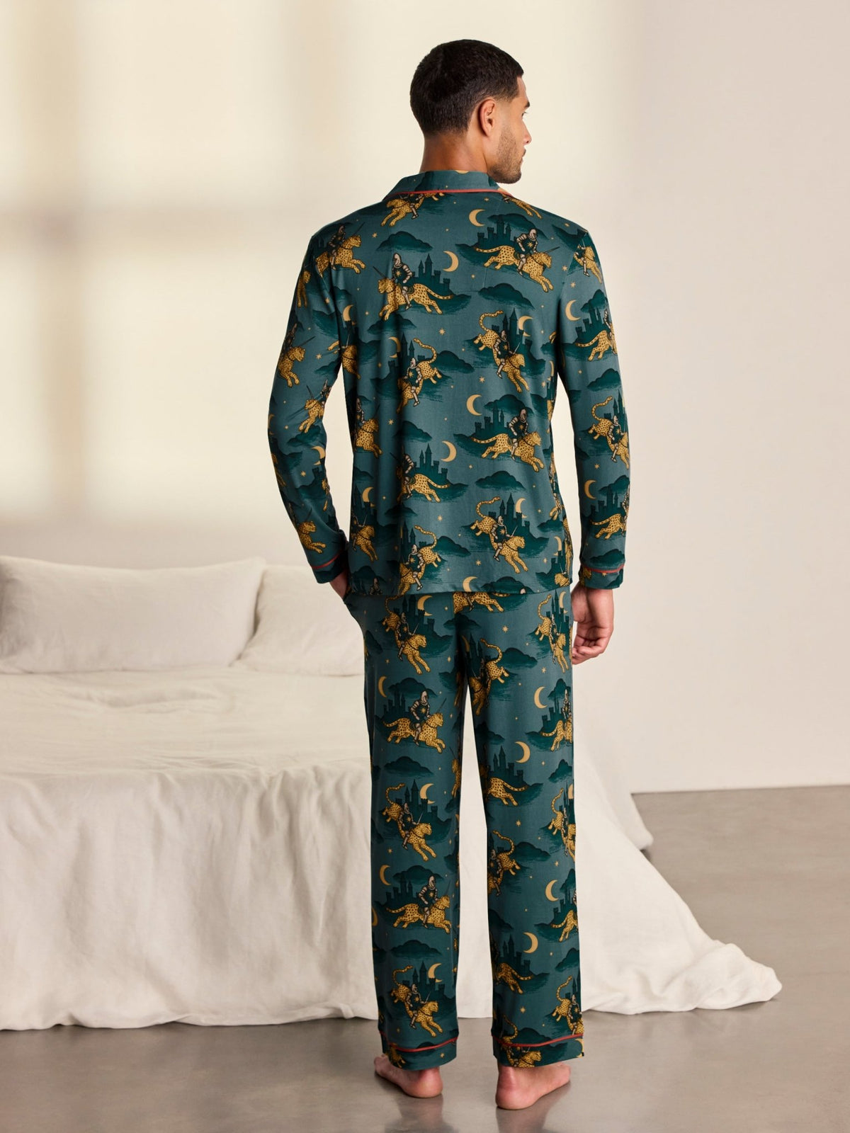Young Ideas & Henmores -Riding Knight Long Pyjama Set -Turquoise -M