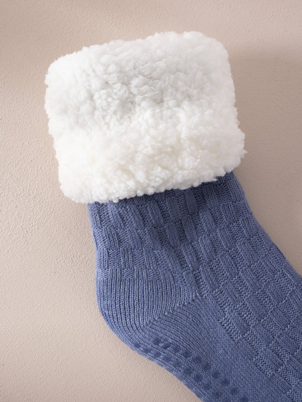 Young Ideas & Henmores -Slipper Socks -Plain Pink -OS