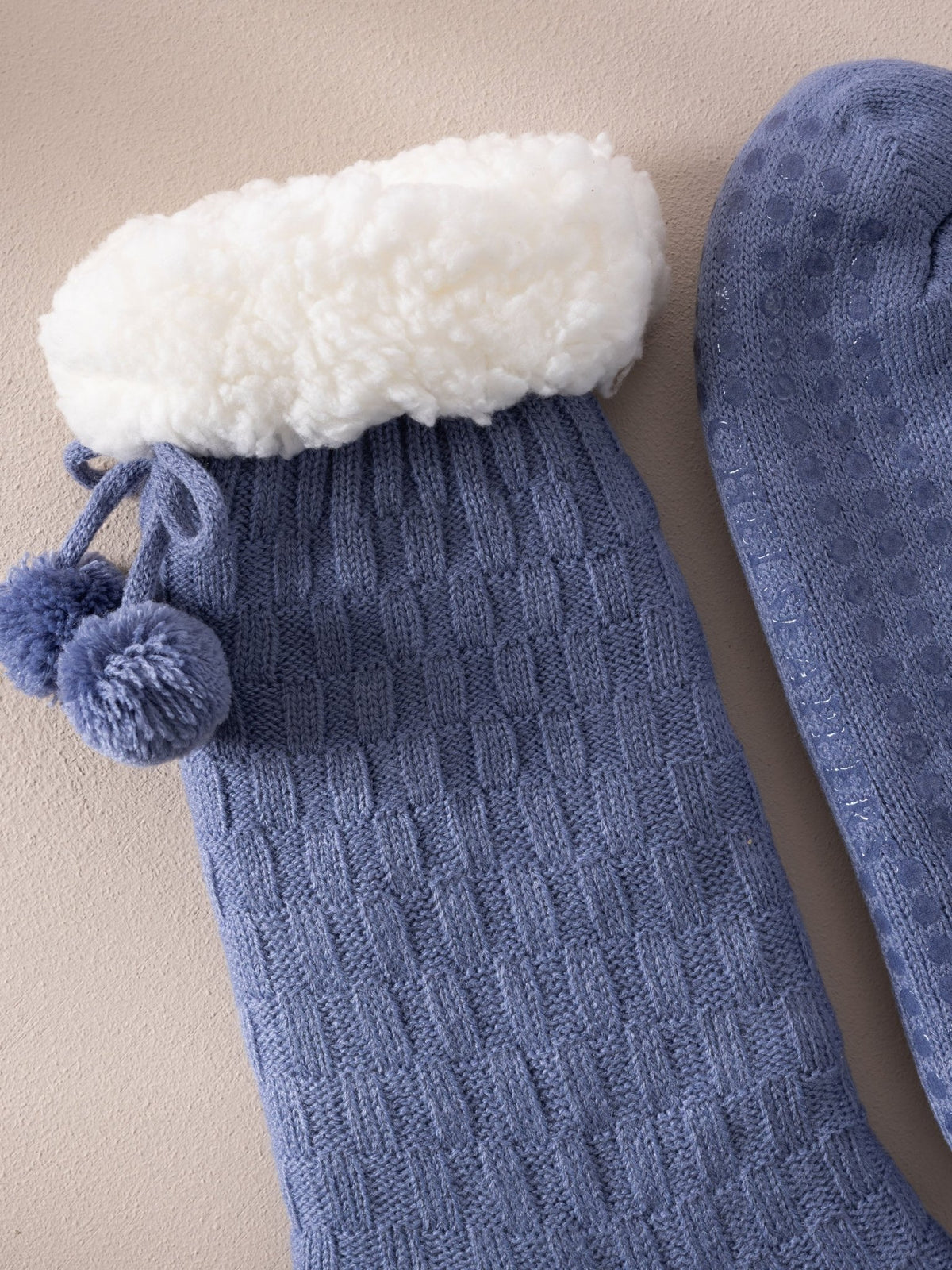 Young Ideas & Henmores -Slipper Socks -Plain Pink -OS