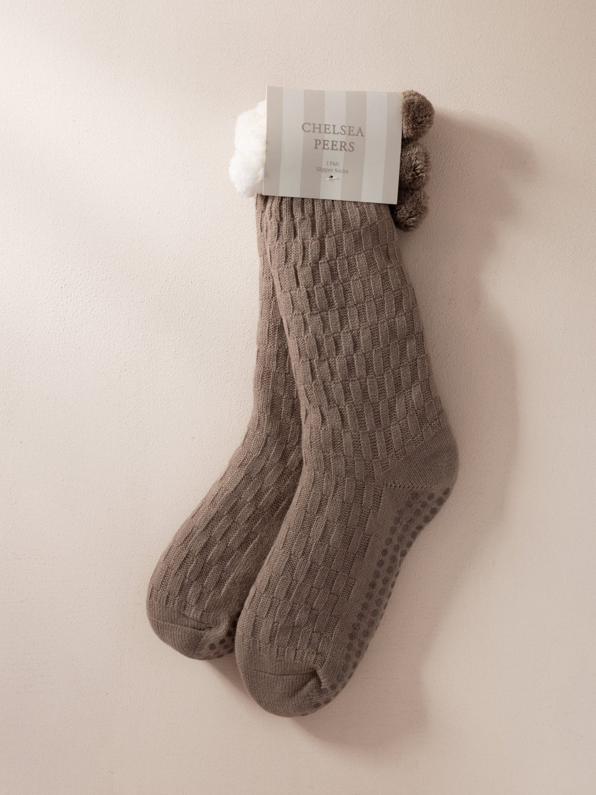 Young Ideas & Henmores -Slipper Socks -Plain Brown -OS