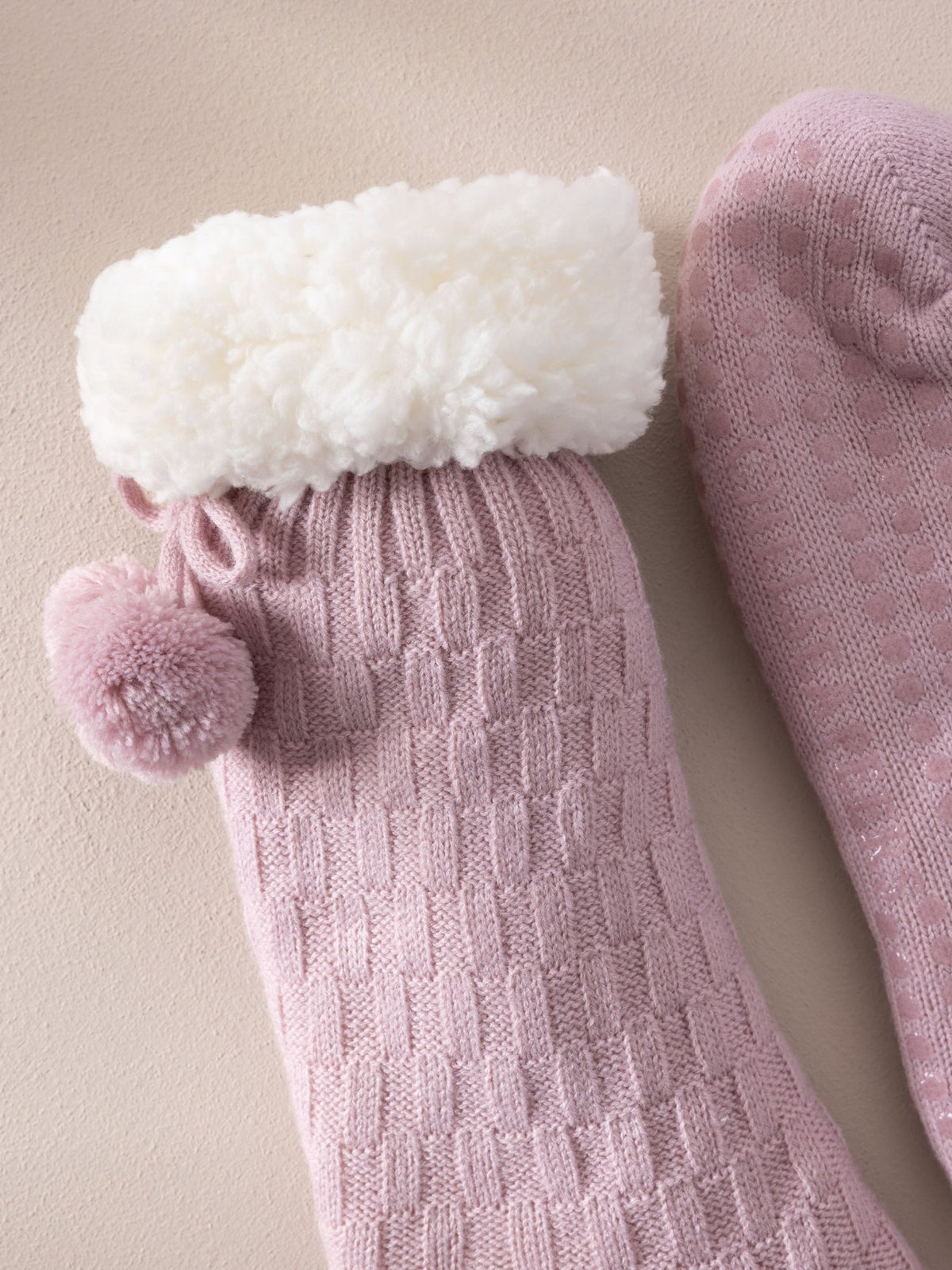 Young Ideas & Henmores -Slipper Socks -Plain Pink -OS