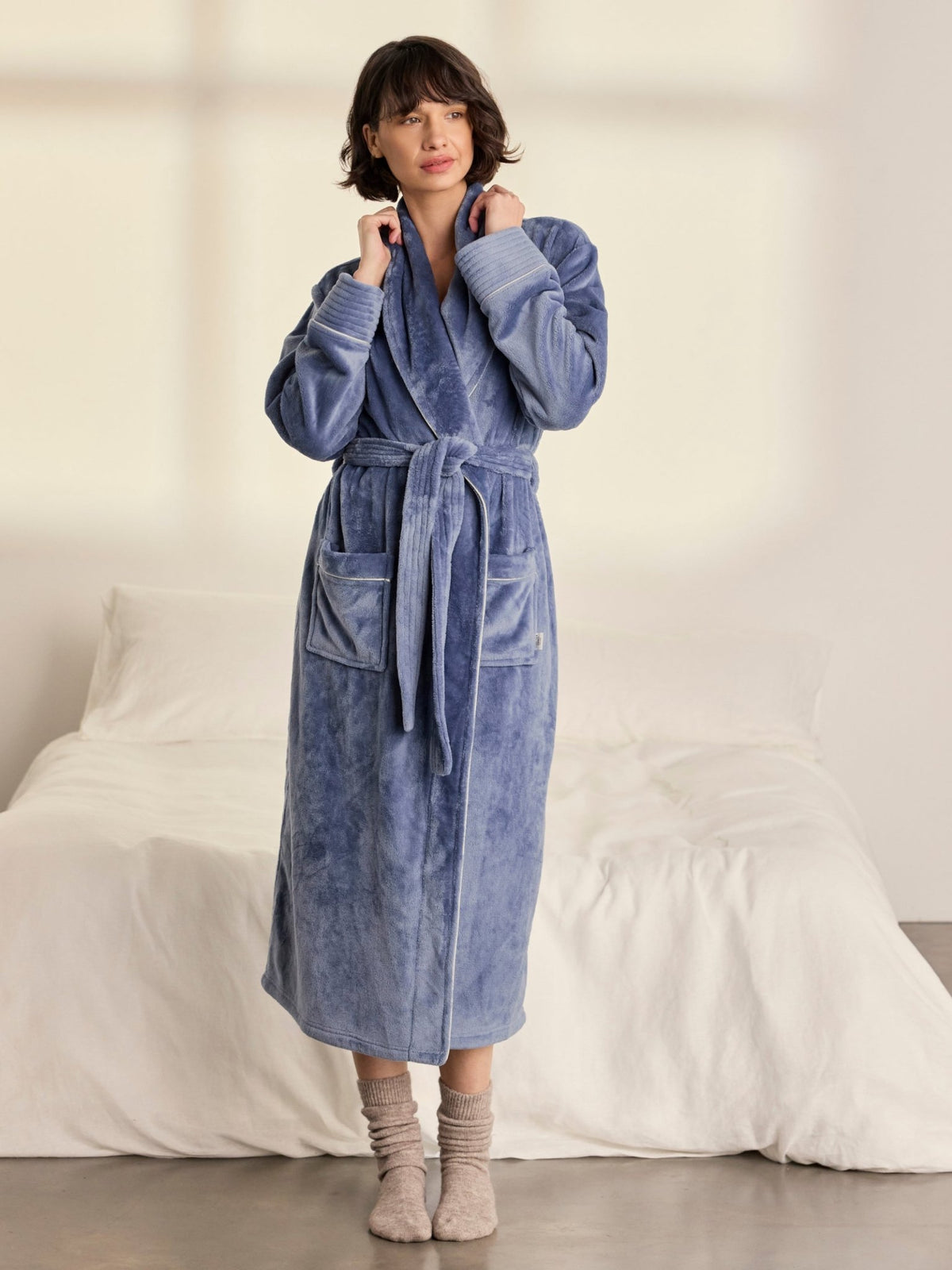 Young Ideas & Henmores -Womens Fleece Dressing Gown -Plain Blue -8