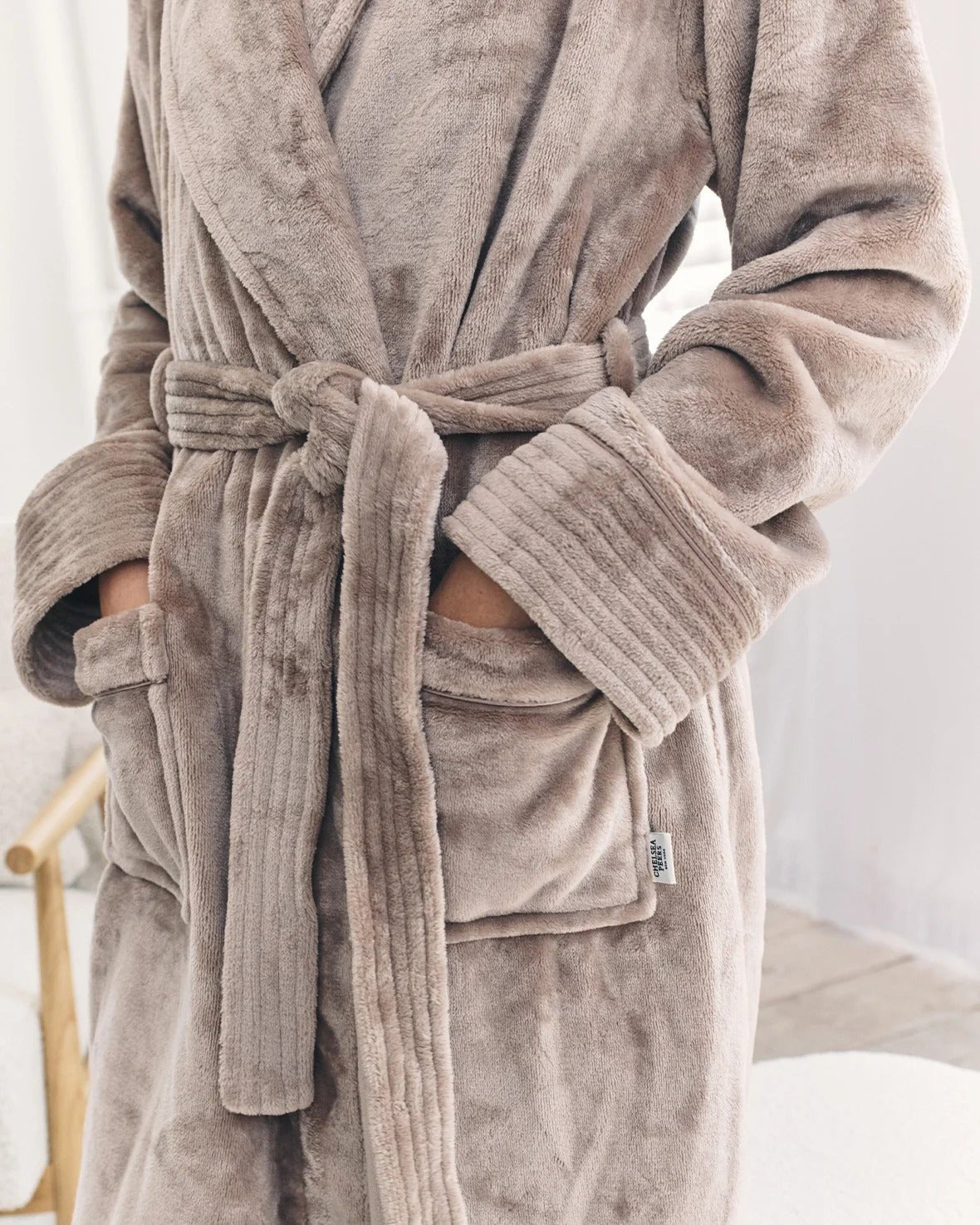 Young Ideas & Henmores -Womens Fleece Dressing Gown -Plain Brown -8