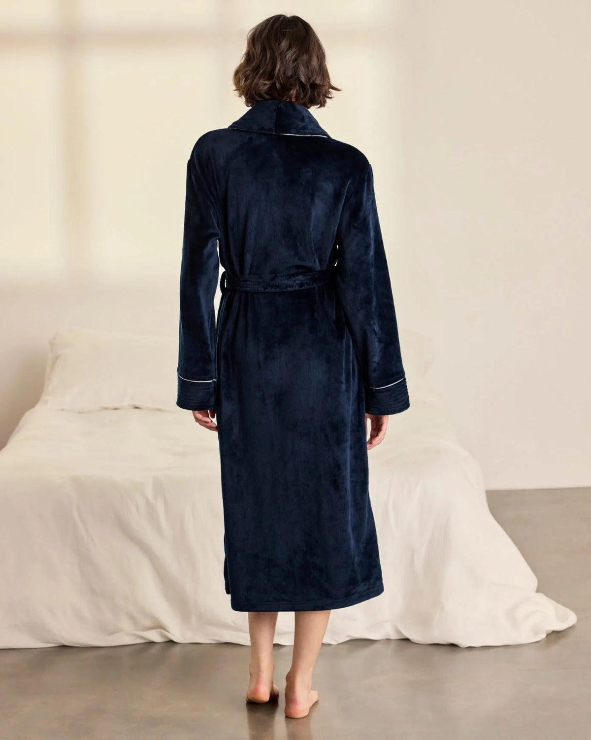 Young Ideas & Henmores -Womens Fleece Dressing Gown -Plain Navy -8