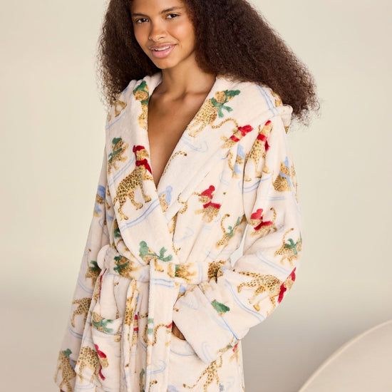 Young Ideas & Henmores -Womens Sealskin Fleece Leopards Dressing Gown -Off White -8