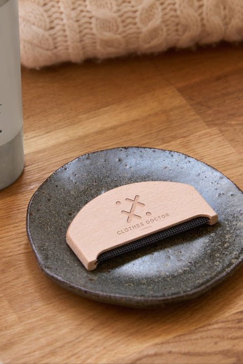 Young Ideas/Henmores - Beechwood Comb - N/A - OS