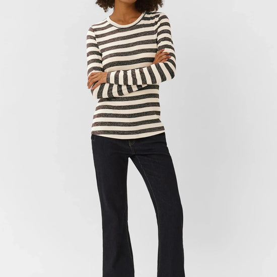 Young Ideas & Henmores -Cat Alexandra Long Sleeve T-Shirt -Brown/Whitecap -XS