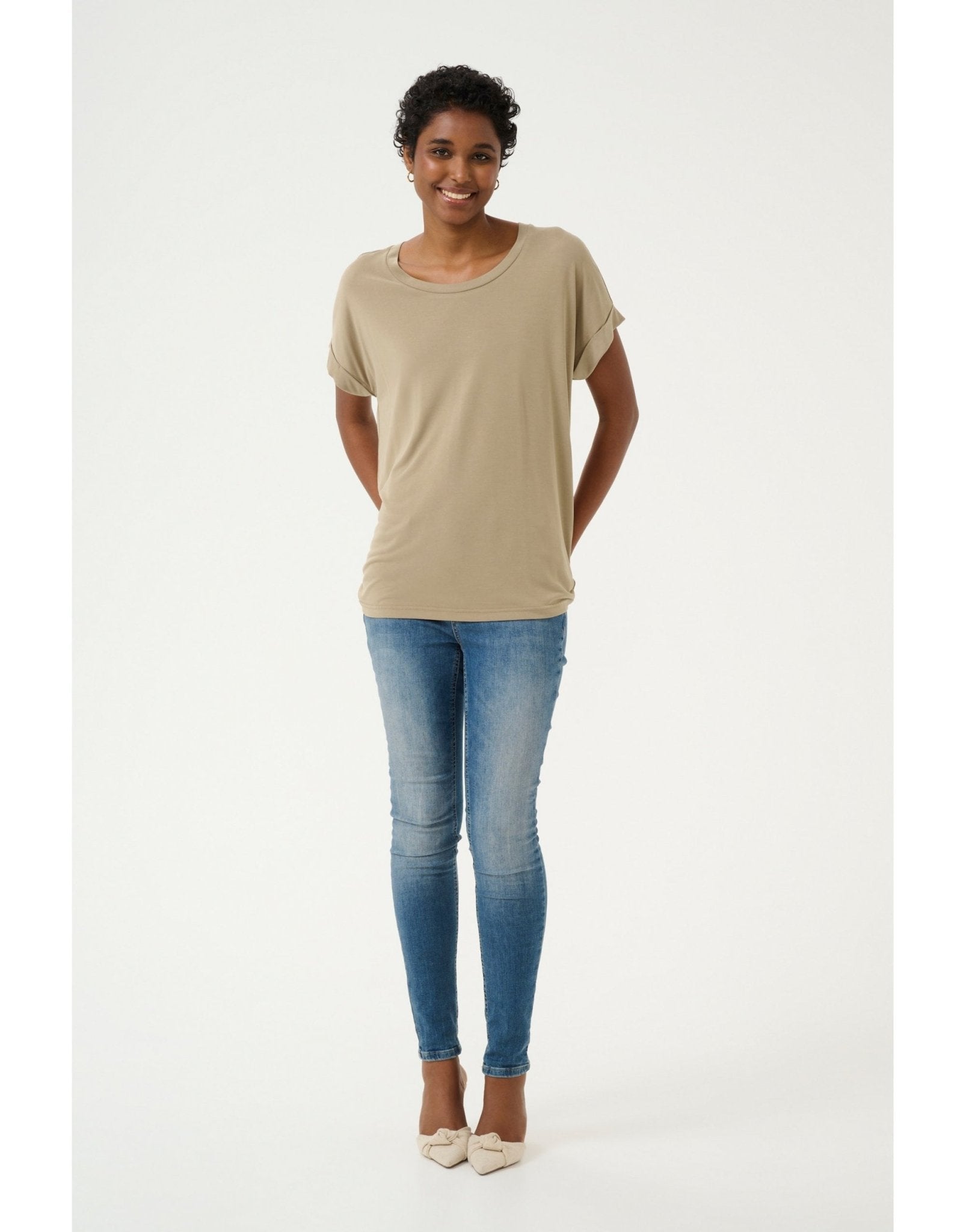 Young Ideas/Henmores - Kajsa Short Sleeve T-Shirt - Blackened Pearl - XS