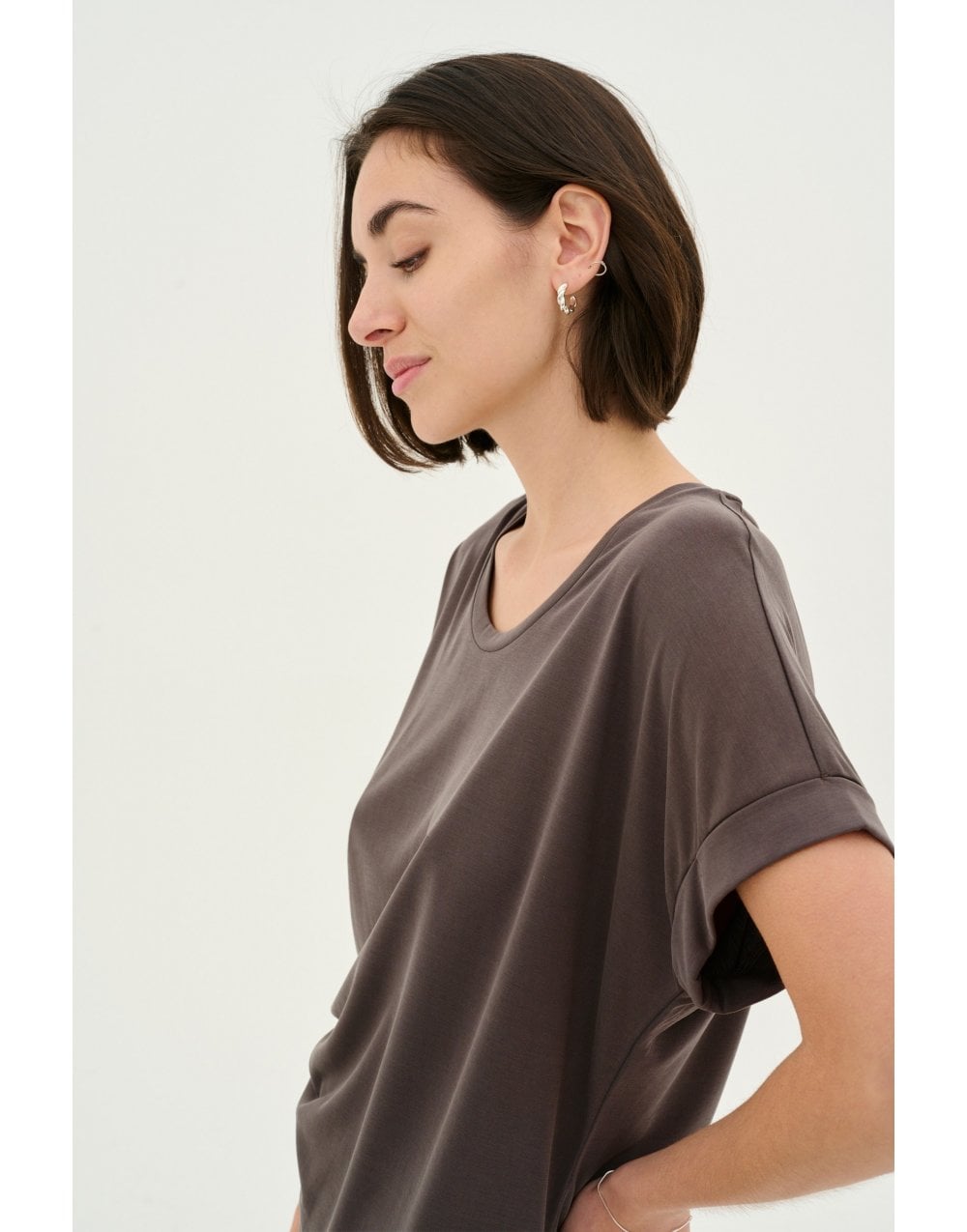 Young Ideas/Henmores - Kajsa Short Sleeve T-Shirt - Blackened Pearl - XS