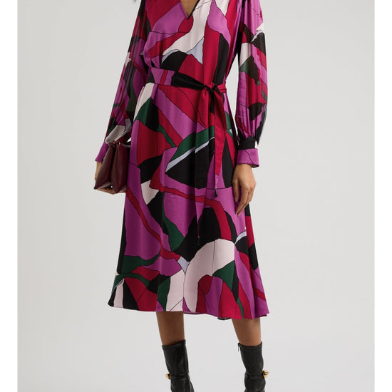 Young Ideas/Henmores - Abel Geometric V Neck Midi Dress With Belt - Pink Geometric - S