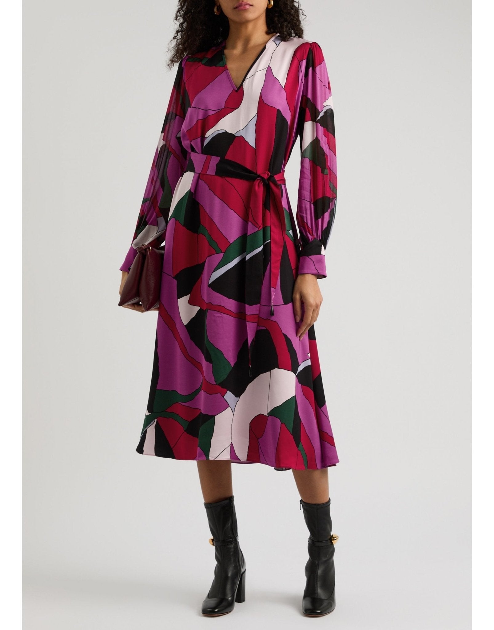 Young Ideas/Henmores - Abel Geometric V Neck Midi Dress With Belt - Pink Geometric - S