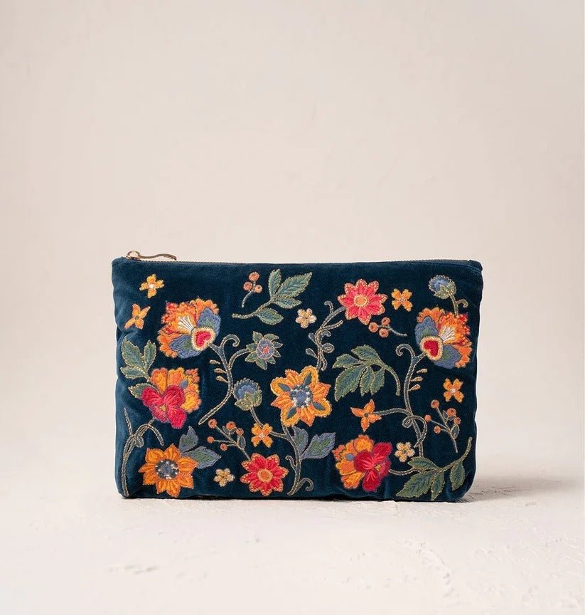 Young Ideas & Henmores -Botanical Garden Ink Blue Velvet Everyday Pouch -Ink Blue -OS