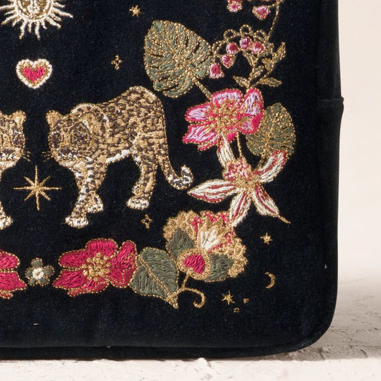 Young Ideas & Henmores -Celestial Leopard Charcoal Velvet Everyday Pouch -Charcoal -OS