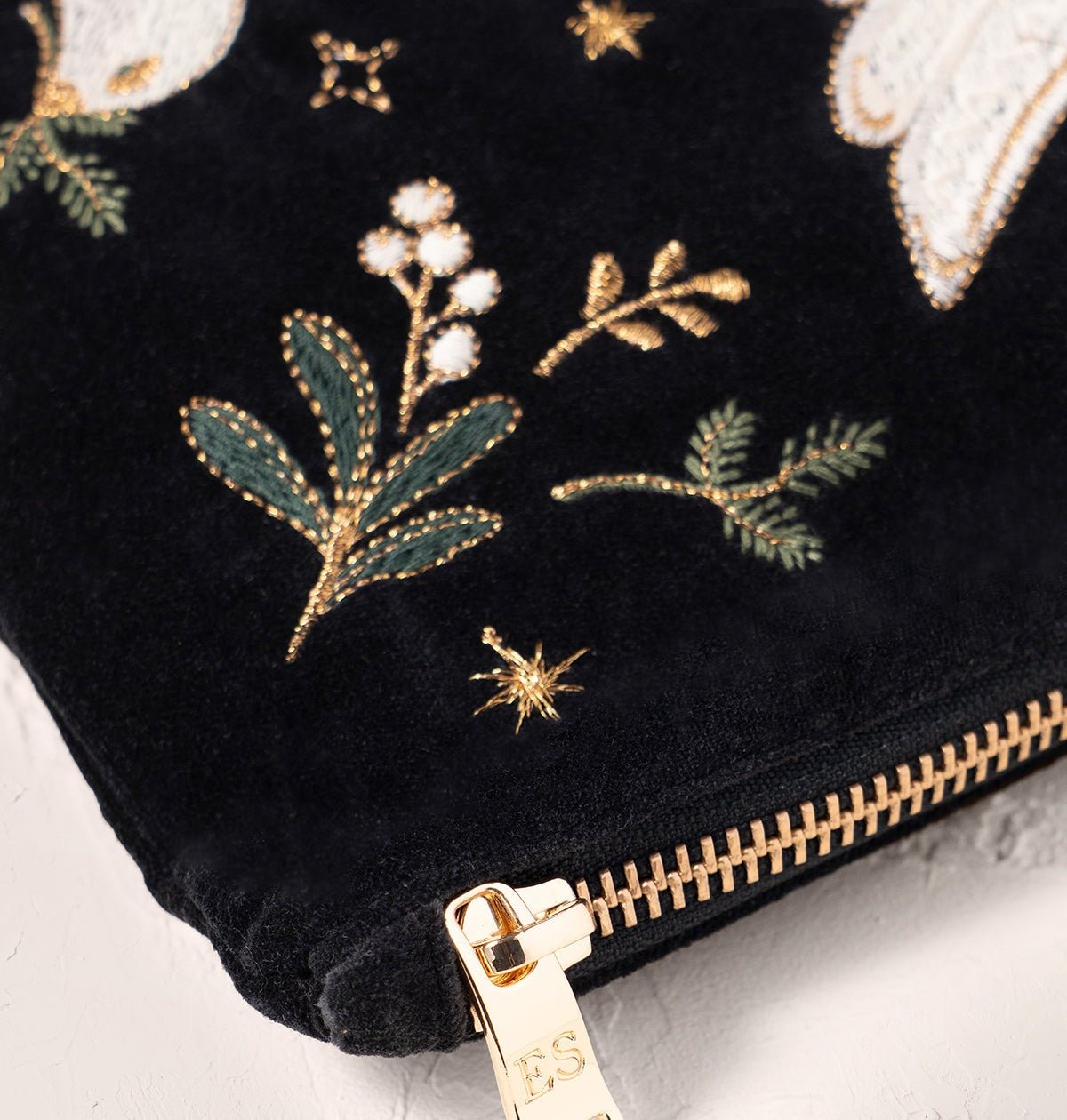 Young Ideas/Henmores - Doves of Peace Charcoal Velvet Everyday Pouch - Charcoal - OS