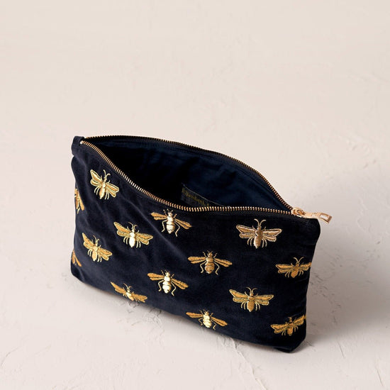 Young Ideas/Henmores - Honey Bee Charcoal Velvet Everyday Pouch - Charcoal - OS