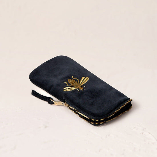 Young Ideas/Henmores - Honey Bee Charcoal Velvet Glasses Case - Charcoal - OS