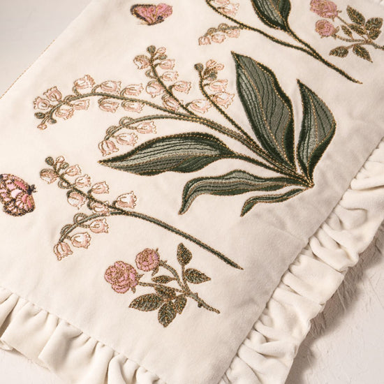 Young Ideas/Henmores - Lily of the Valley Cream Velvet Frill Pouch - Cream - OS