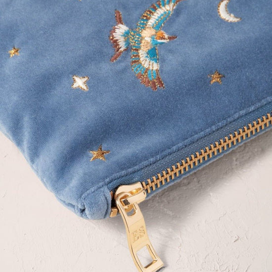 Young Ideas/Henmores - Lion Pride Dusky Blue Velvet Everyday Pouch - Dusky Blue - OS