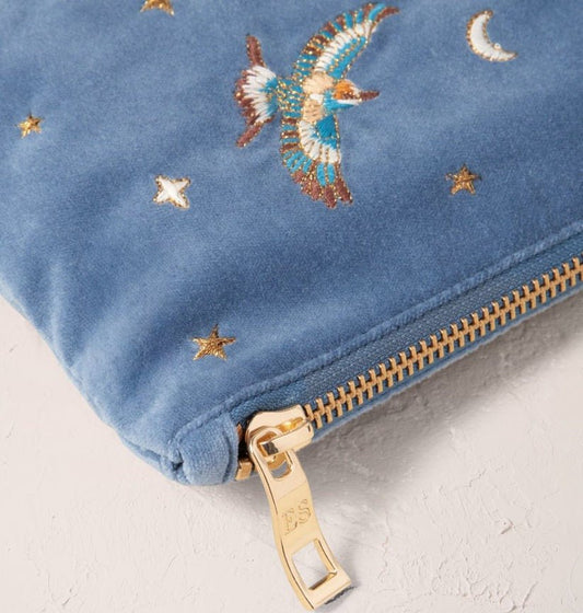 Young Ideas/Henmores - Lion Pride Dusky Blue Velvet Everyday Pouch - Dusky Blue - OS