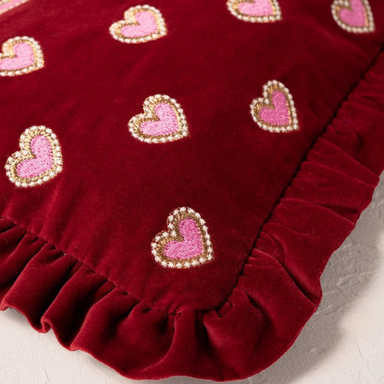 Young Ideas/Henmores - Love Hearts Rouge Velvet Everyday Pouch - Rouge - OS
