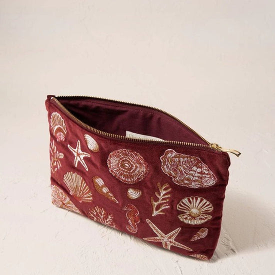 Young Ideas & Henmores -Ocean Treasures Port Velvet Everyday Pouch -port -OS