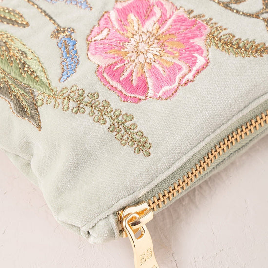 Young Ideas/Henmores - Pressed Flowers Mum Sage Velvet Everyday Pouch - Green - OS