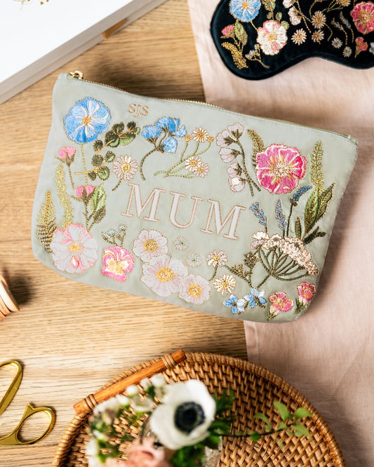 Young Ideas/Henmores - Pressed Flowers Mum Sage Velvet Everyday Pouch - Green - OS