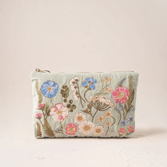 Young Ideas & Henmores -Pressed Flowers Sage Velvet Everyday Pouch -Sage -OS